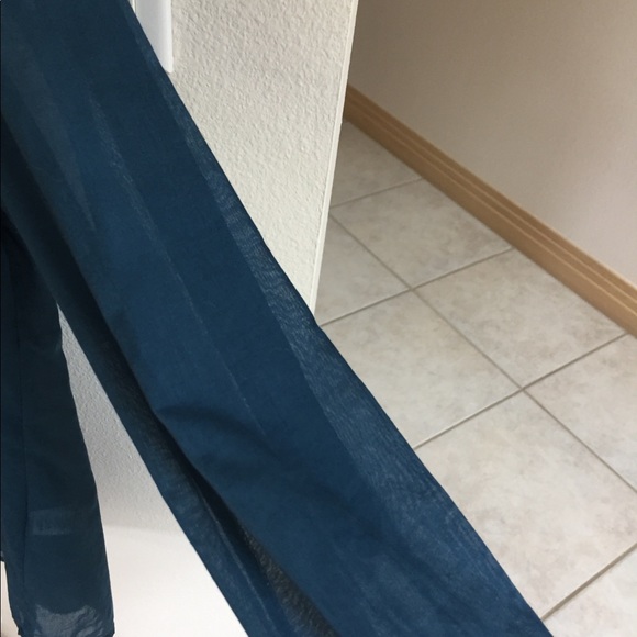 Caily 22 Blouse - Picture 8 of 8